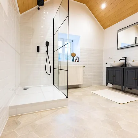 Charmantes Haus In Wlan Smart Parken Vakantiehuis