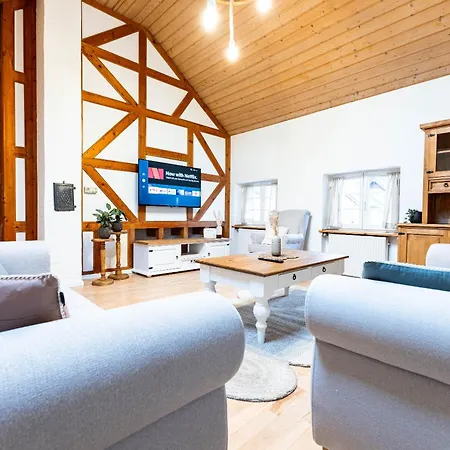 Charmantes Haus In Wlan Smart Parken 別荘 Quiddelbach