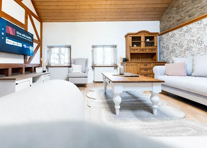 Ferienhaus Charmantes Haus In Wlan Smart Parken Quiddelbach