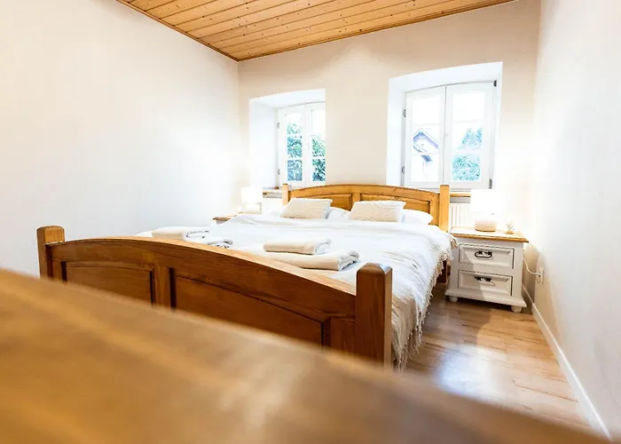 Charmantes Haus In Wlan Smart Parken 別荘 Quiddelbach